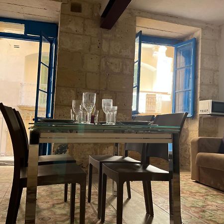 Traditional Townhouse In The Hearth Of Valletta Villa Dış mekan fotoğraf