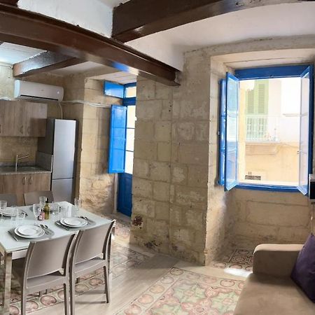 Traditional Townhouse In The Hearth Of Valletta Villa Dış mekan fotoğraf
